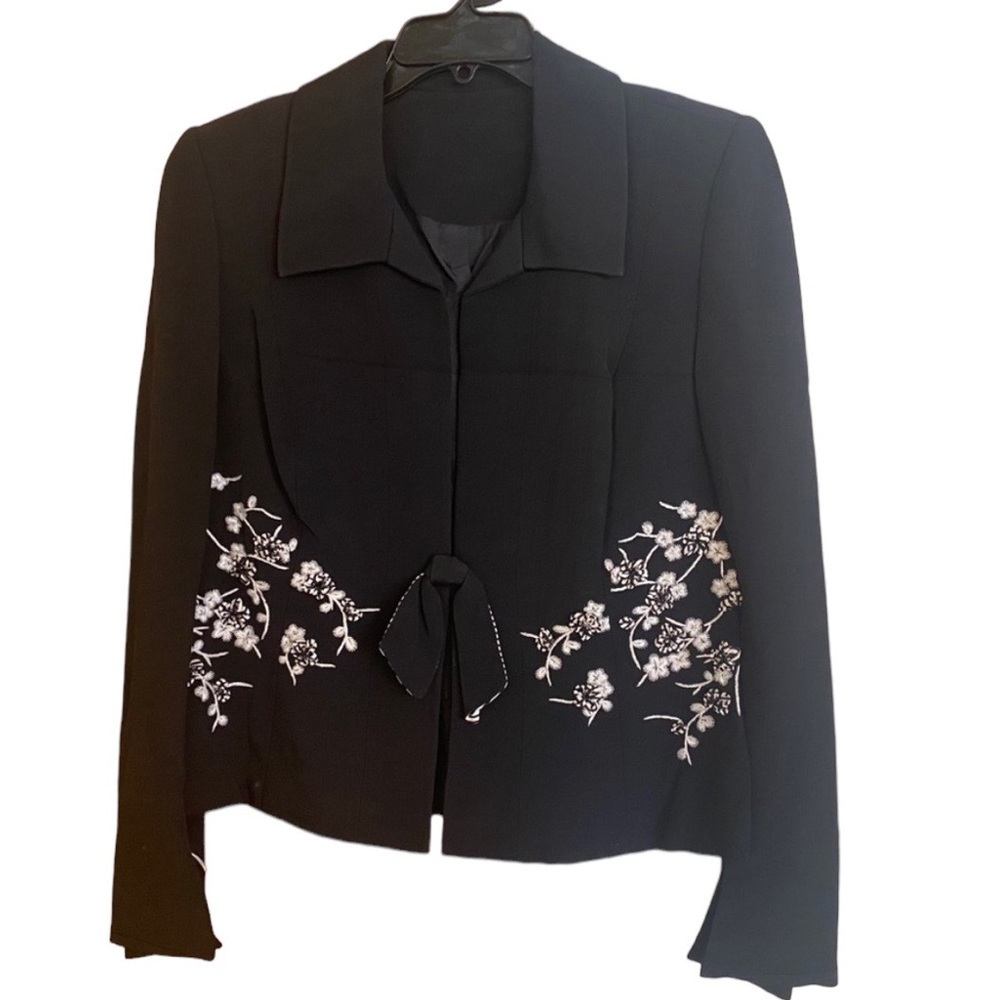 Jovani Black and White Blazer